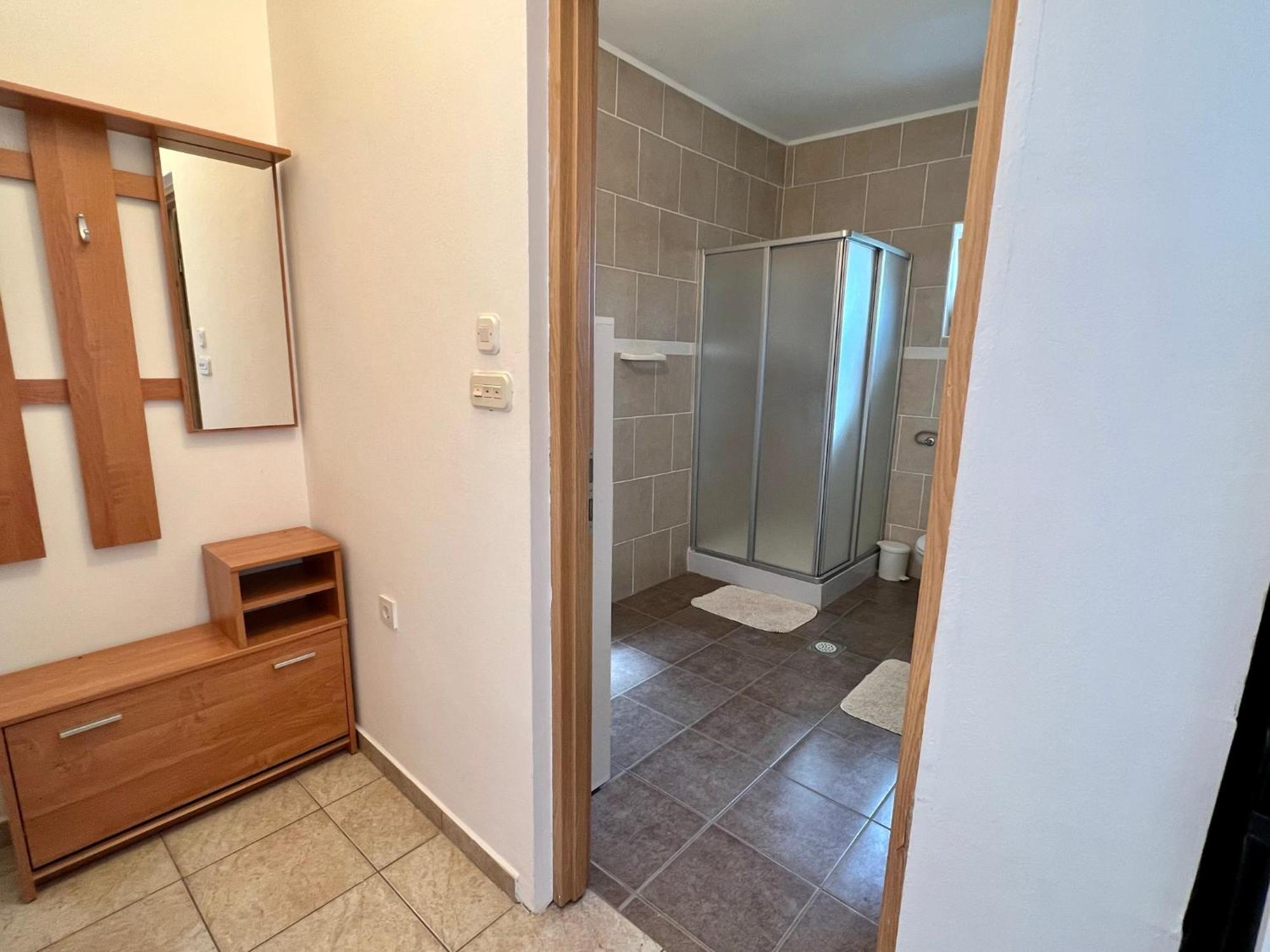 Apartments Monika Бибине Екстериор снимка